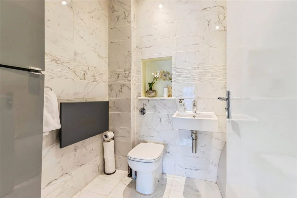 Ensuite