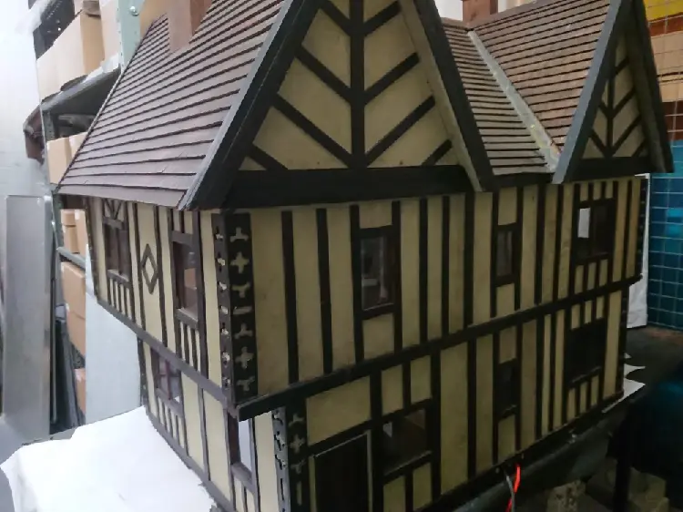 Doll's house model