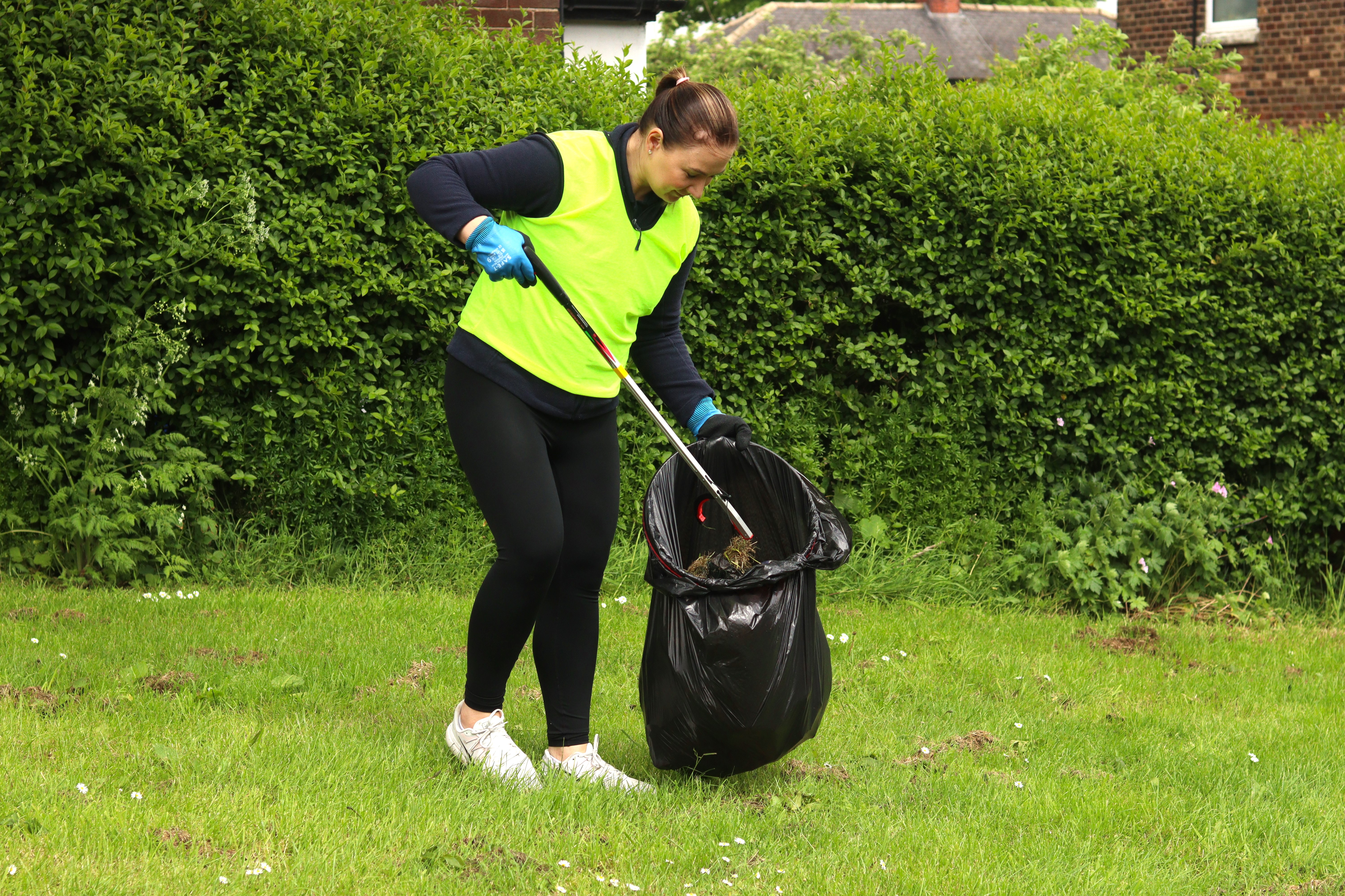 volunteer litter picking