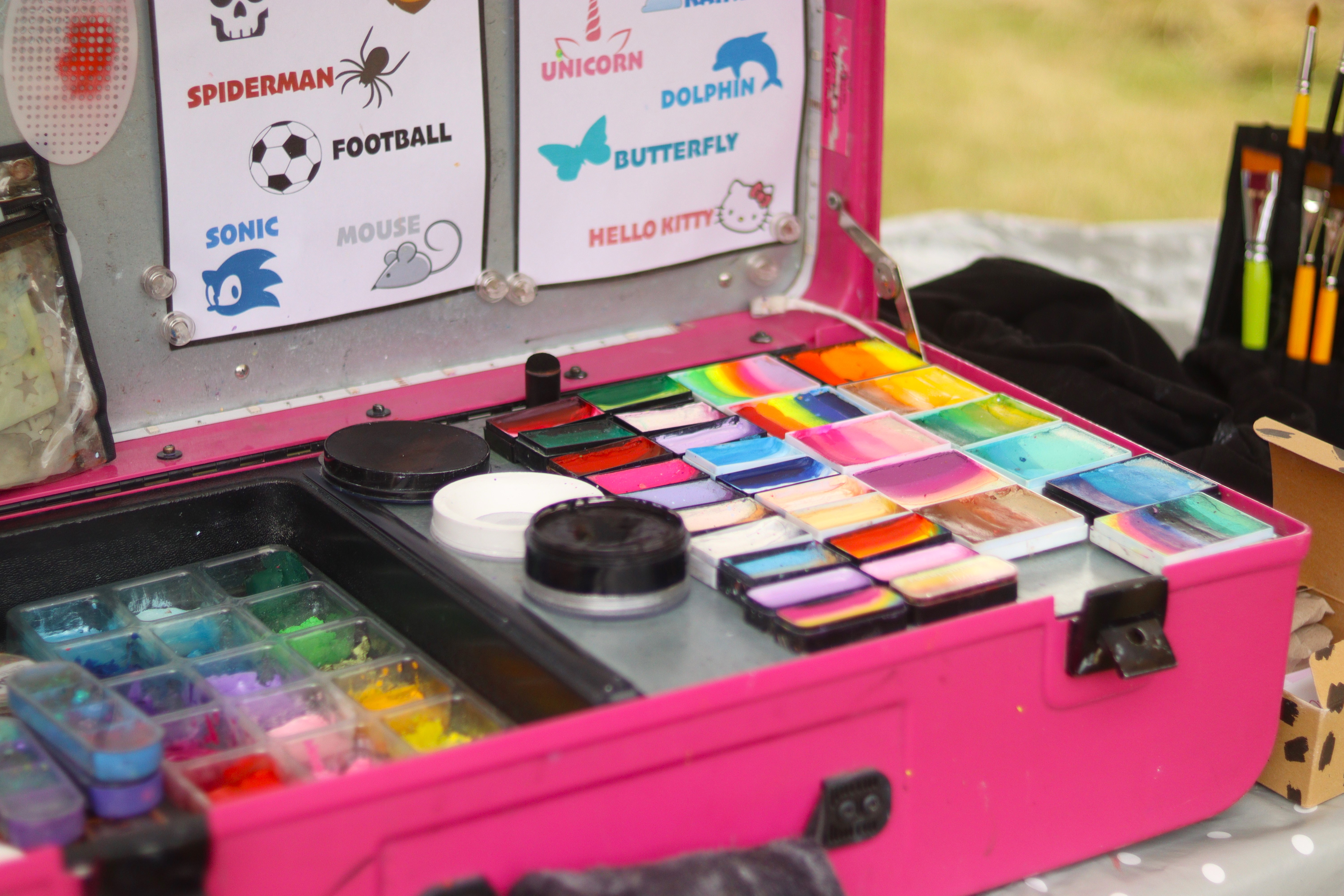 face painting
